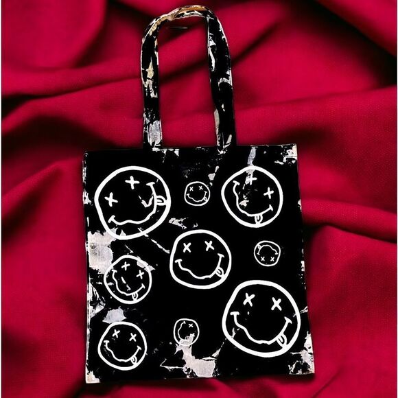 NWT Wool + Pepper Co. Tongue Out Black & White Tie dye Cotton Tote Bag - Picture 1 of 2